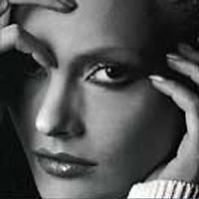 Anna Oxa - Tutti brividi del mondo cover